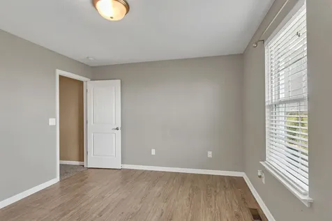 2417 New Holland Circle Murfreesboro TN 37128
