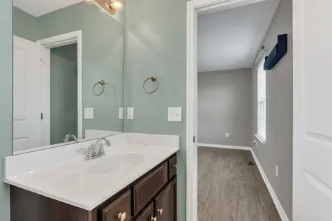 2417 New Holland Circle Murfreesboro TN 37128