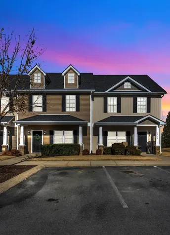 2417 New Holland Circle Murfreesboro TN 37128