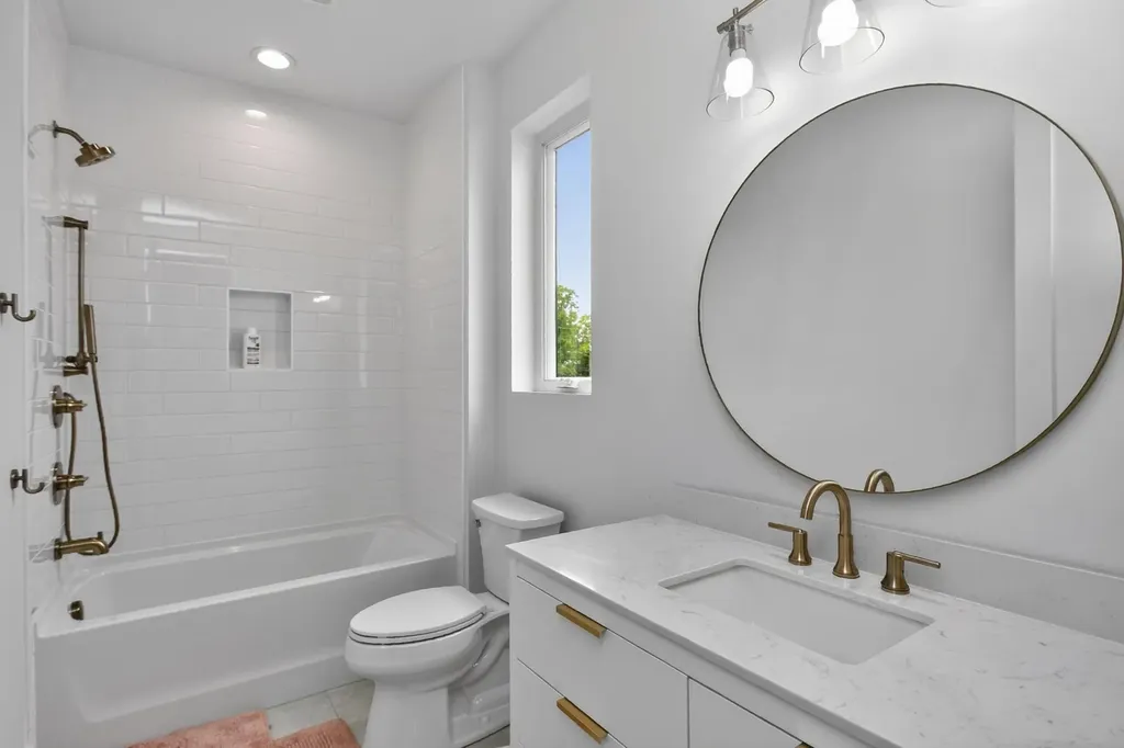2025B Hutton Drive Nashville TN 37210