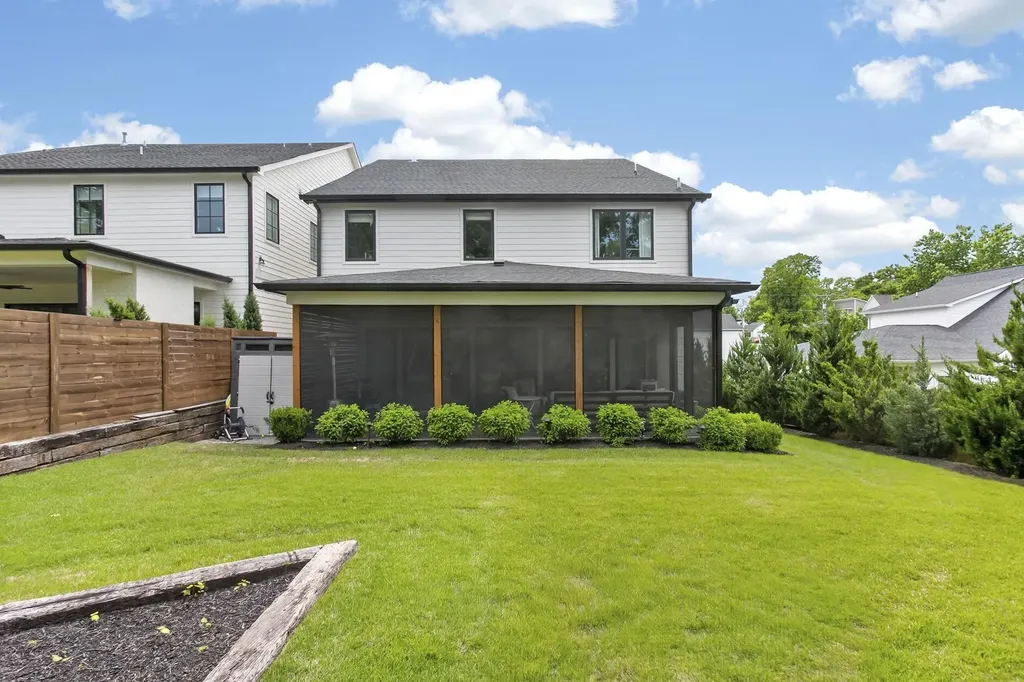 2025B Hutton Drive Nashville TN 37210