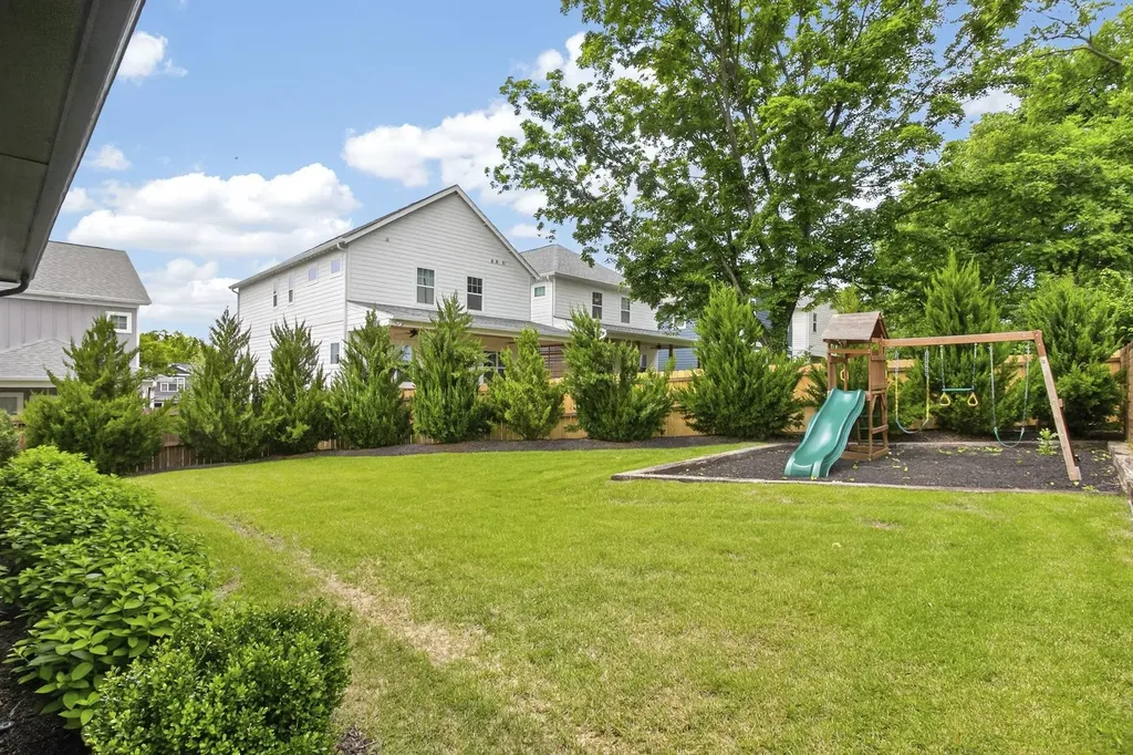 2025B Hutton Drive Nashville TN 37210