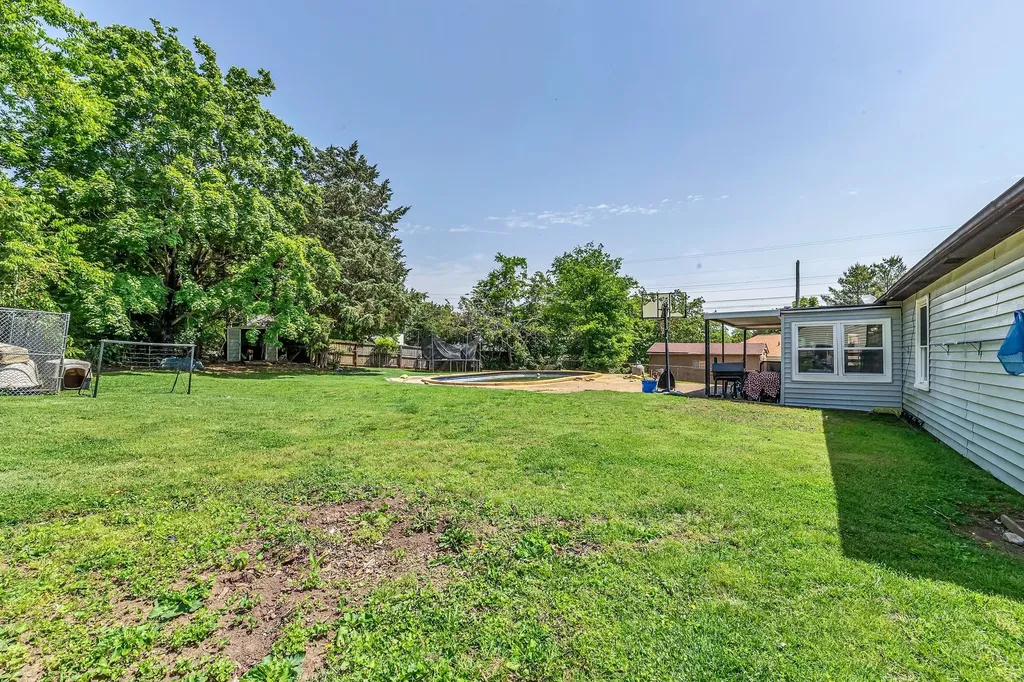 1141 Apple Valley Road Madison TN 37115