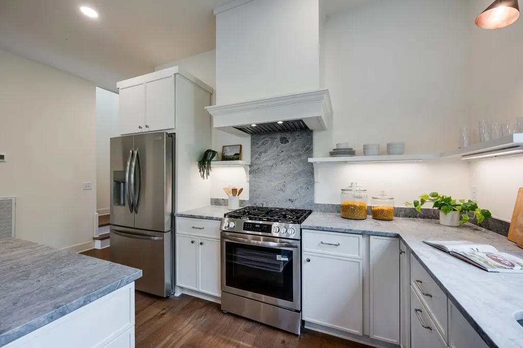 916B Strouse Avenue Nashville TN 37206