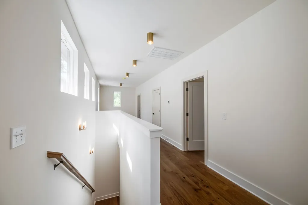 916B Strouse Avenue Nashville TN 37206