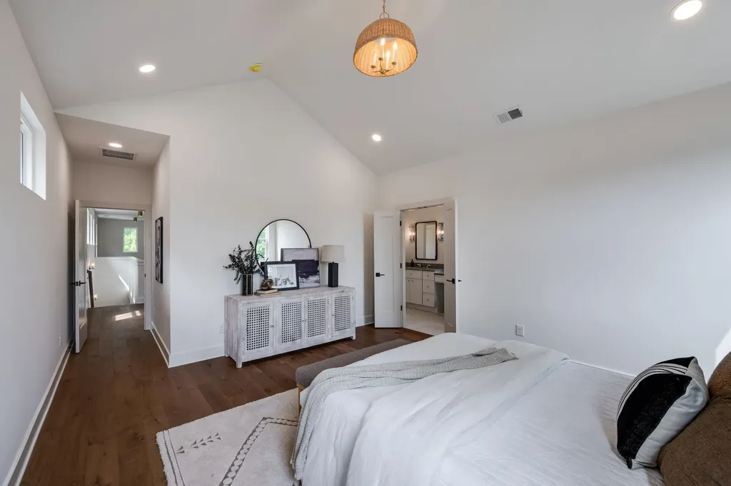 916B Strouse Avenue Nashville TN 37206