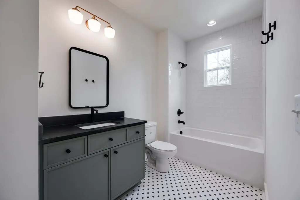 916B Strouse Avenue Nashville TN 37206