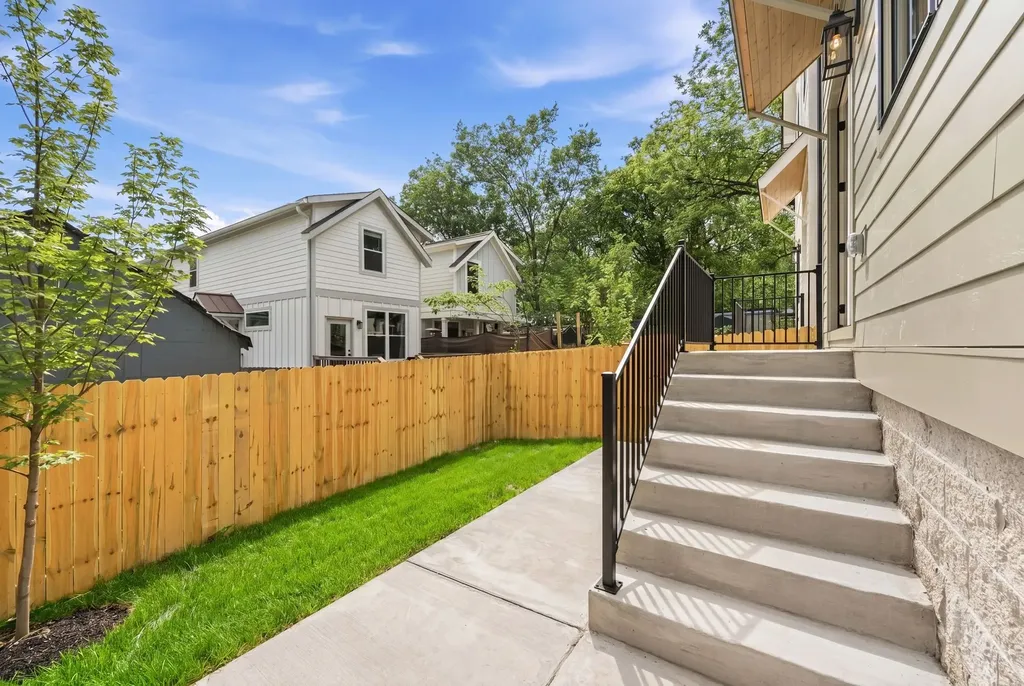 916B Strouse Avenue Nashville TN 37206