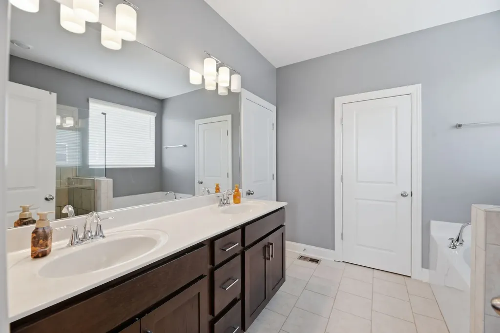 1265 Cotillion Drive Murfreesboro TN 37128