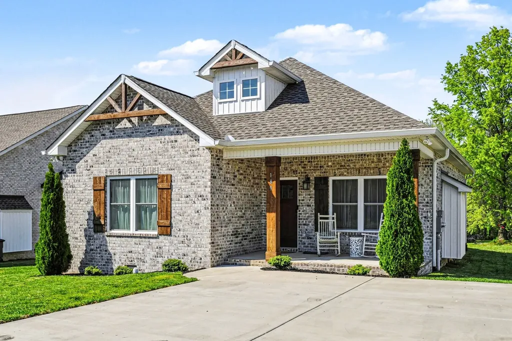 189 Julia Ann Court Springfield TN 37172