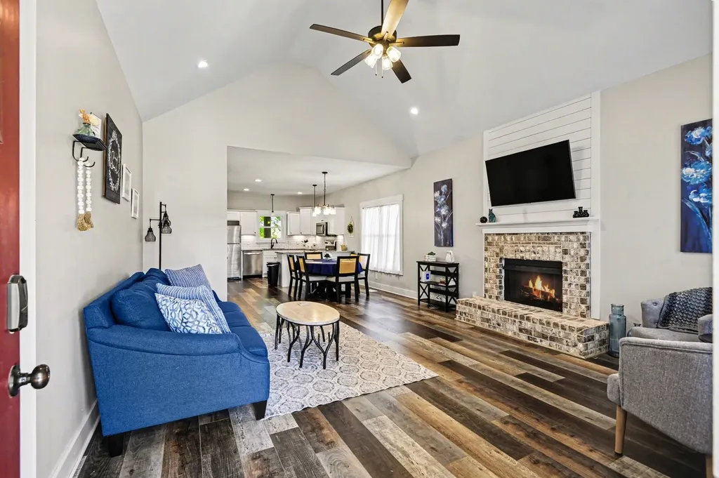 189 Julia Ann Court Springfield TN 37172