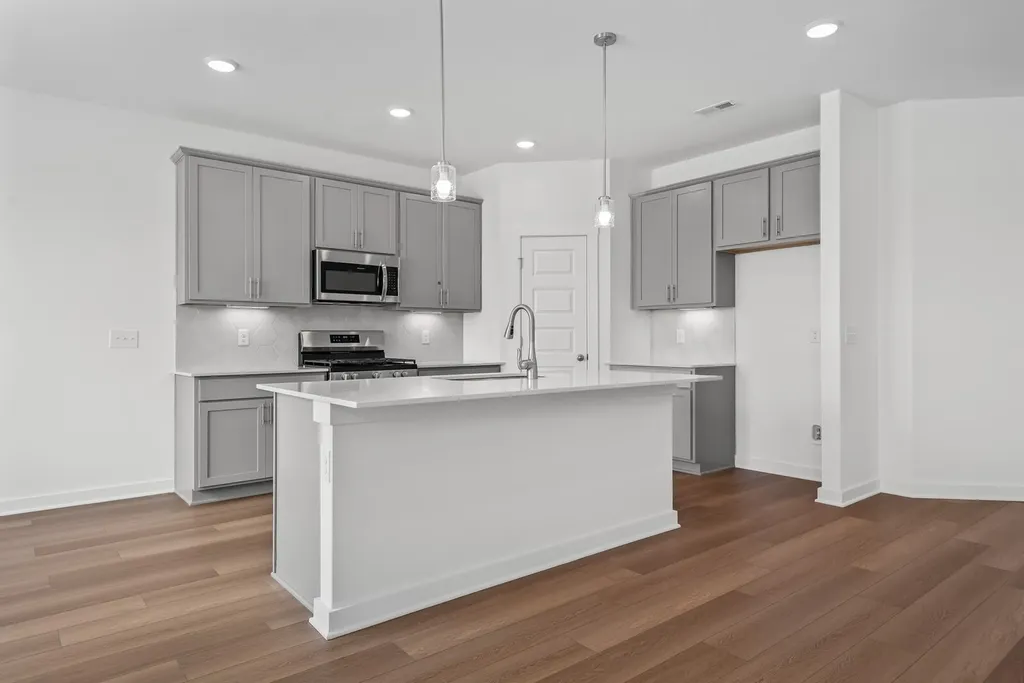 1428 Netterfield Drive White House TN 37188