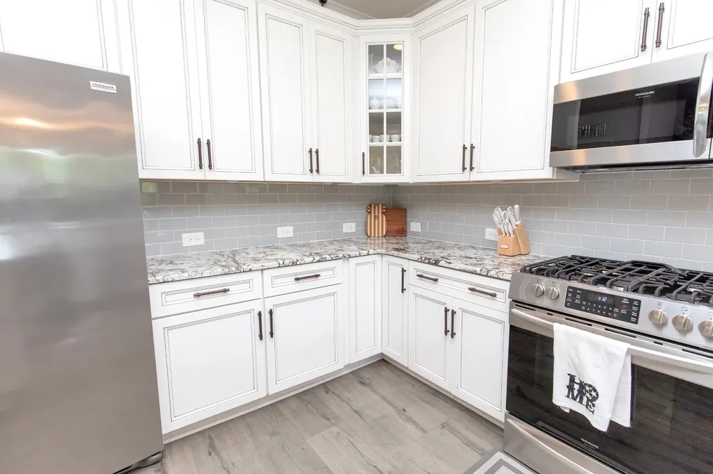 886 Cherry Grove Drive Hendersonville TN 37075