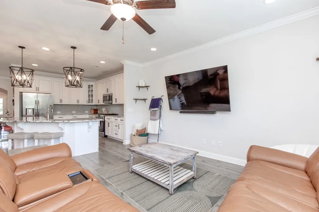 886 Cherry Grove Drive Hendersonville TN 37075