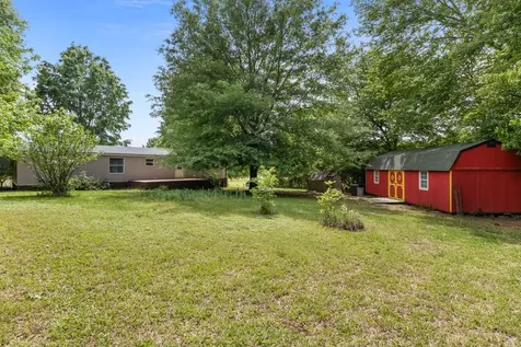 6120 Flatwoods Road Camden TN 38320