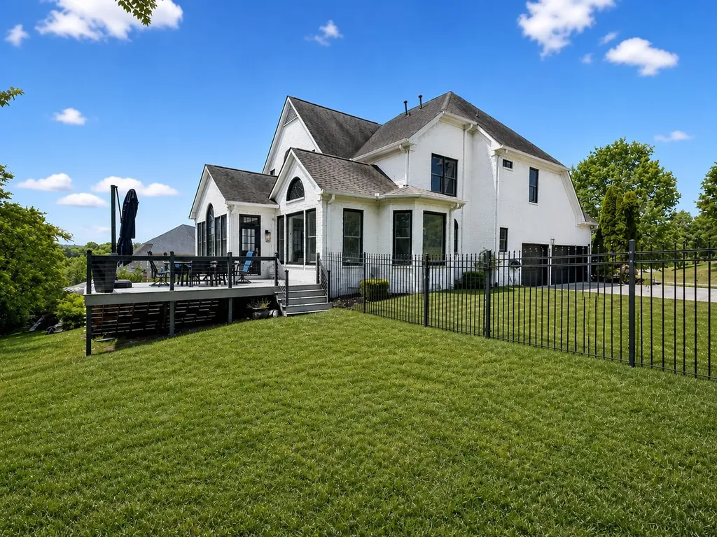 9739 Turner Lane Brentwood TN 37027