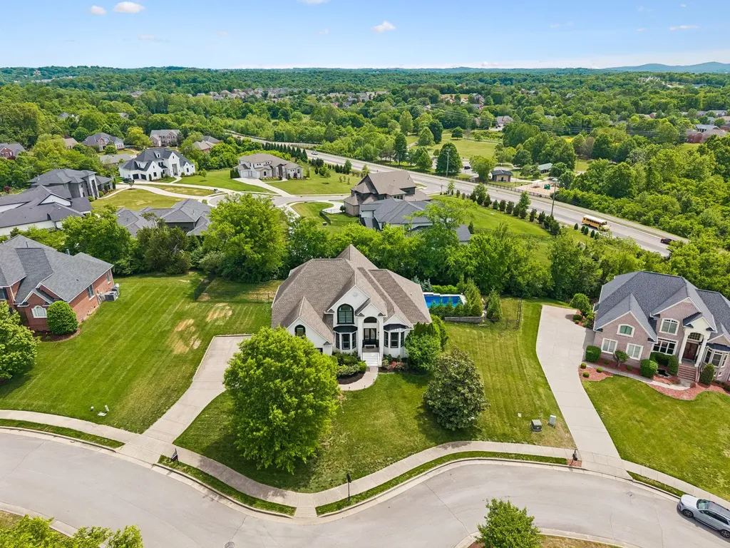 9739 Turner Lane Brentwood TN 37027