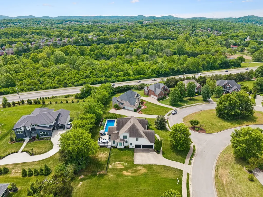 9739 Turner Lane Brentwood TN 37027