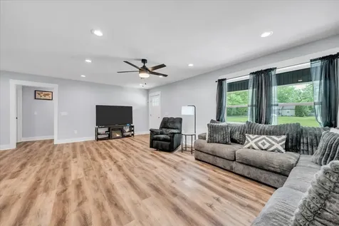 116 Carter Blake Road Tullahoma TN 37388