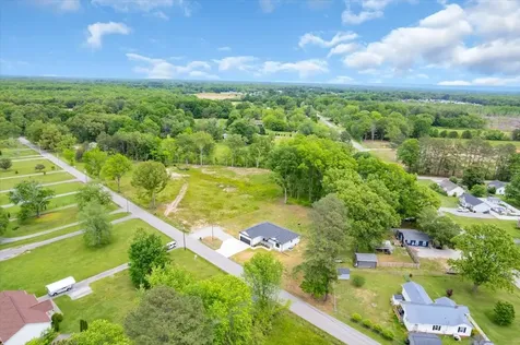 116 Carter Blake Road Tullahoma TN 37388