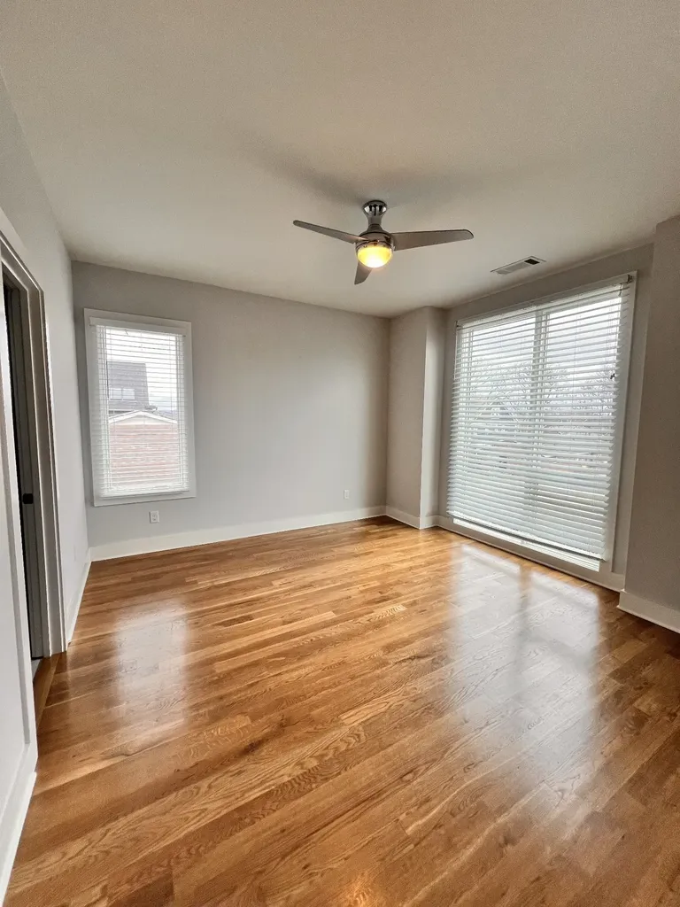 709 28th Ave, N Nashville TN 37208