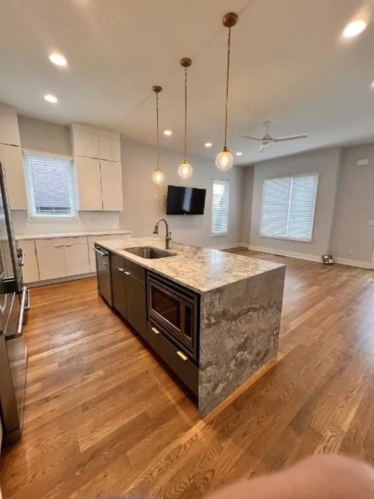 709 28th Ave, N Nashville TN 37208