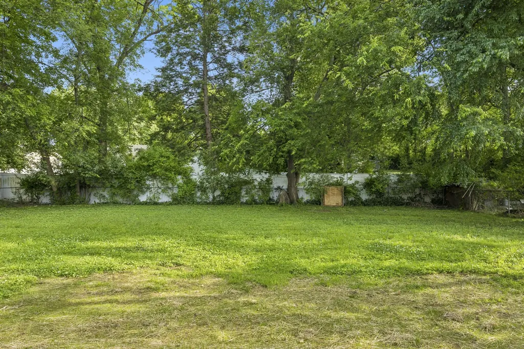 715 Lynn Street Murfreesboro TN 37129