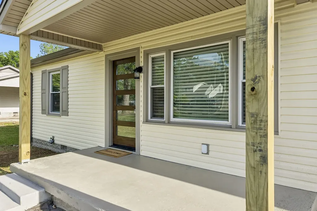 715 Lynn Street Murfreesboro TN 37129