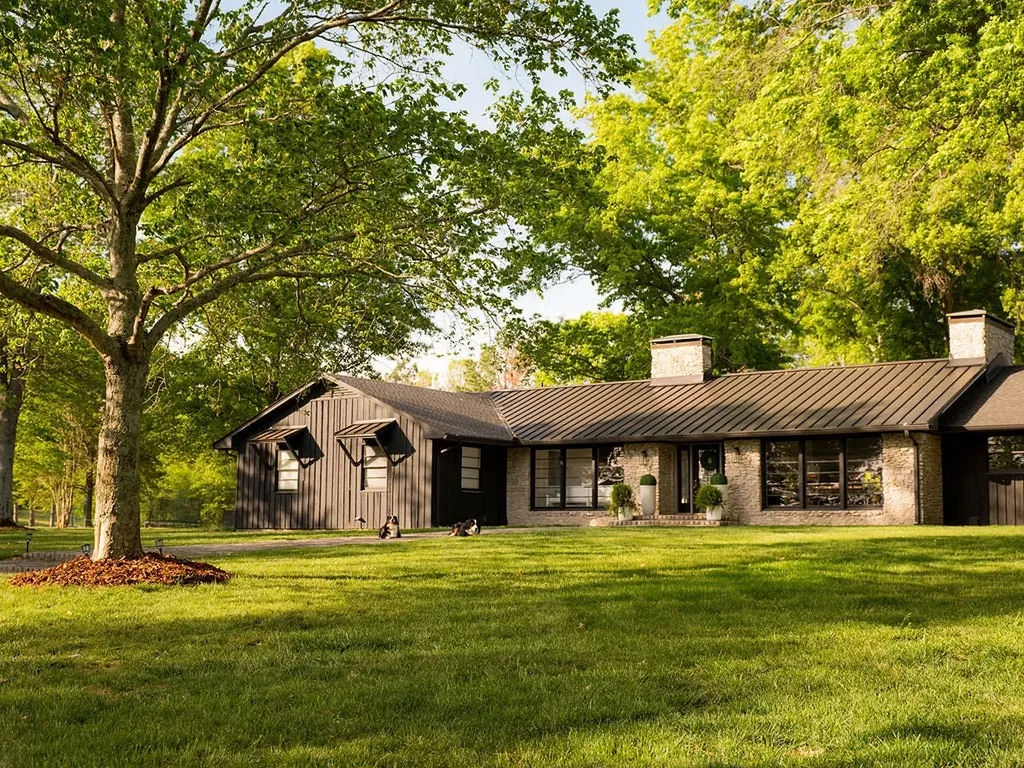 2311 Darks Mill Road Columbia TN 38401