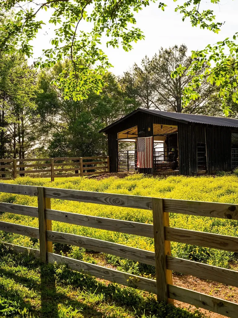 2311 Darks Mill Road Columbia TN 38401