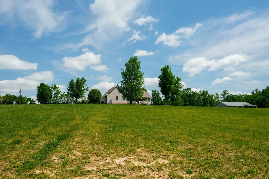 280 Switchboard Road Portland TN 37148