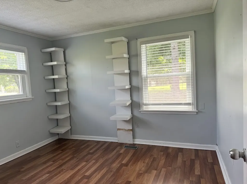 1119 Nashville Highway Columbia TN 38401