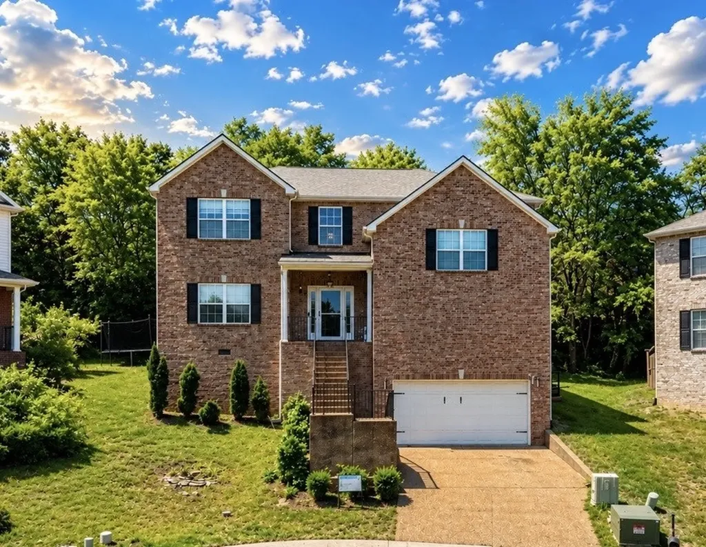 126 Judson Drive Hendersonville TN 37075