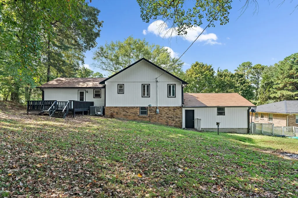 1627 W Grab Creek Road Dickson TN 37055