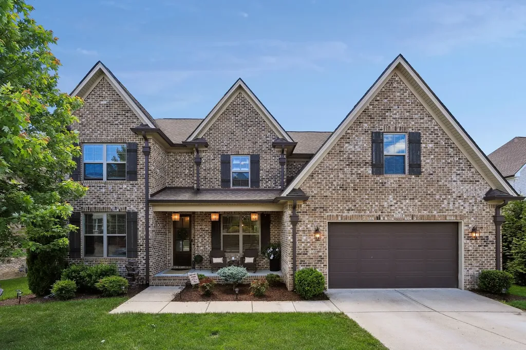 1006 Alpaca Drive Spring Hill TN 37174