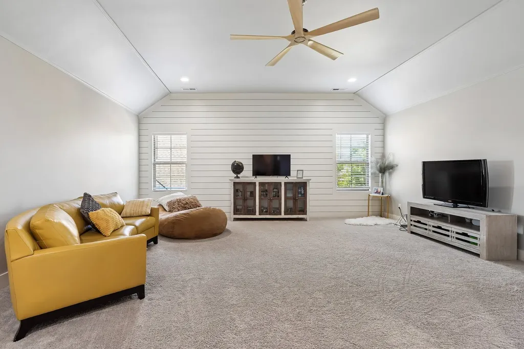 1006 Alpaca Drive Spring Hill TN 37174
