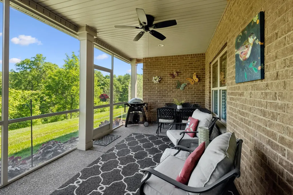 860 Meadowcrest Way Lebanon TN 37090