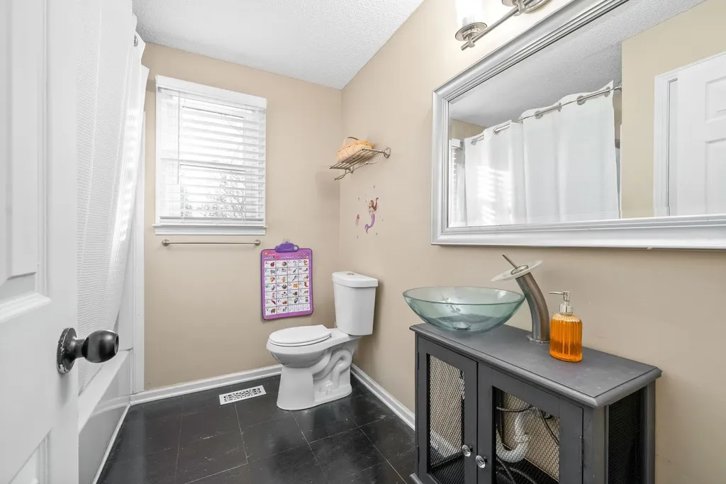 434 Bluff Drive Clarksville TN 37043