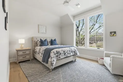 5231 Williamsburg Road Brentwood TN 37027