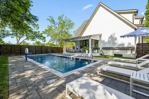741 Bresslyn Road Nashville TN 37205