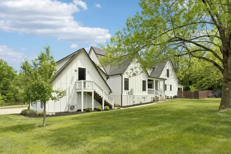 741 Bresslyn Road Nashville TN 37205
