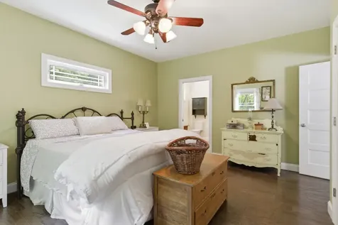 9588 Vaught Road Readyville TN 37149