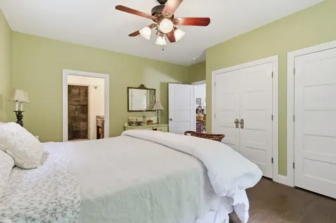 9588 Vaught Road Readyville TN 37149
