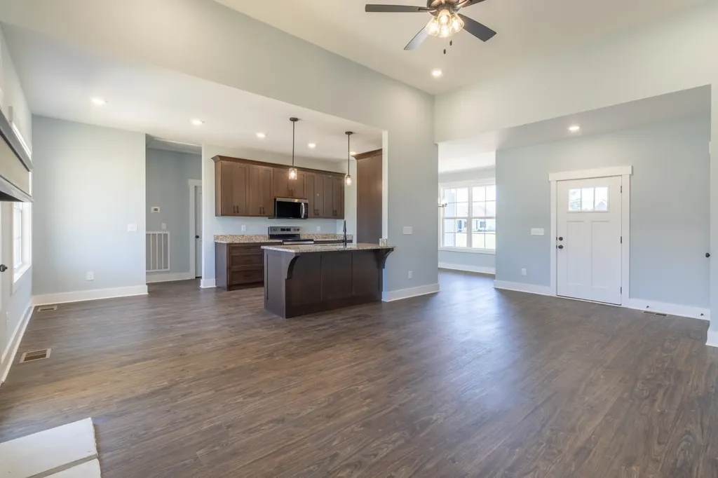 2060 Beverly Court Springfield TN 37172