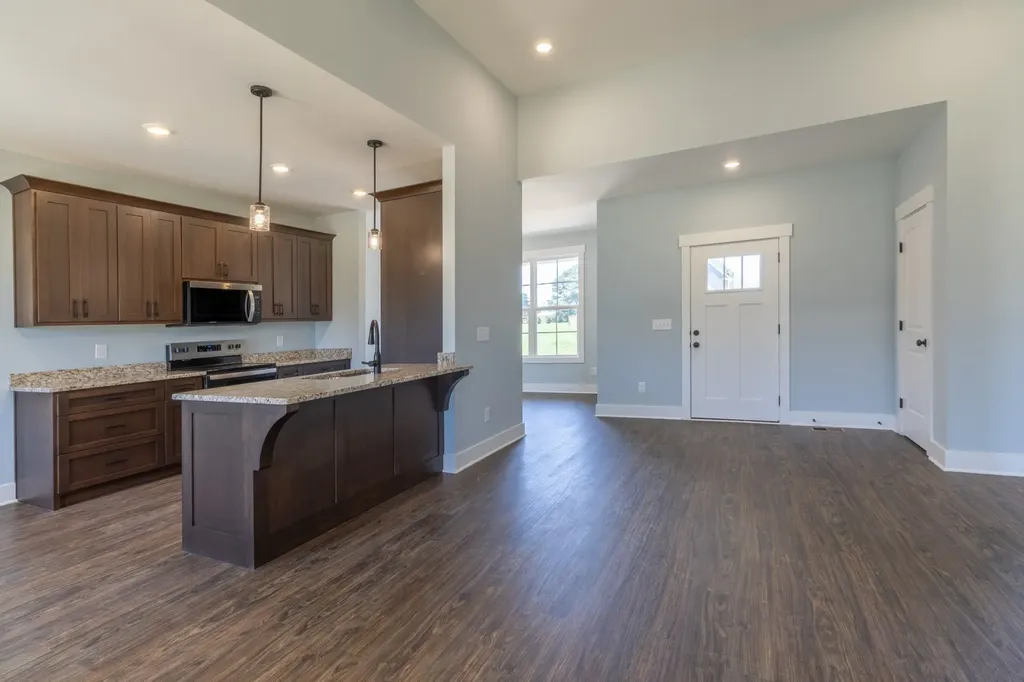 2060 Beverly Court Springfield TN 37172