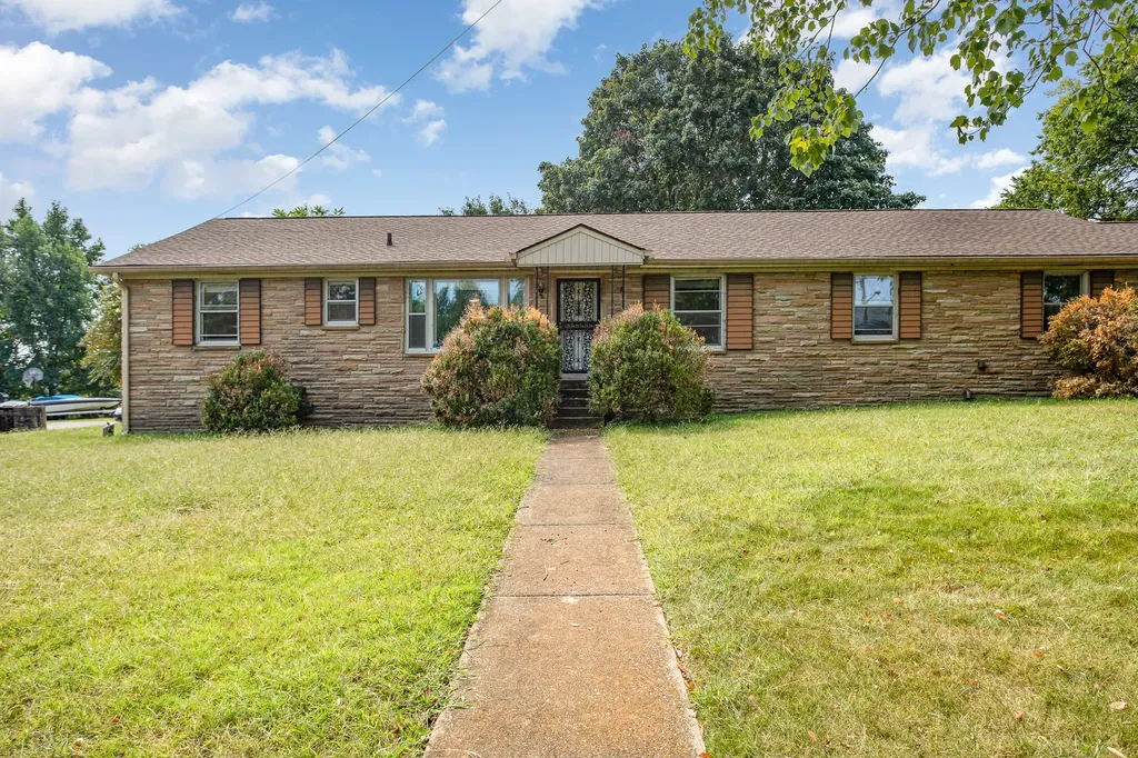 2610 Carter Avenue Nashville TN 37206