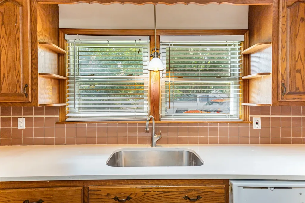 2610 Carter Avenue Nashville TN 37206