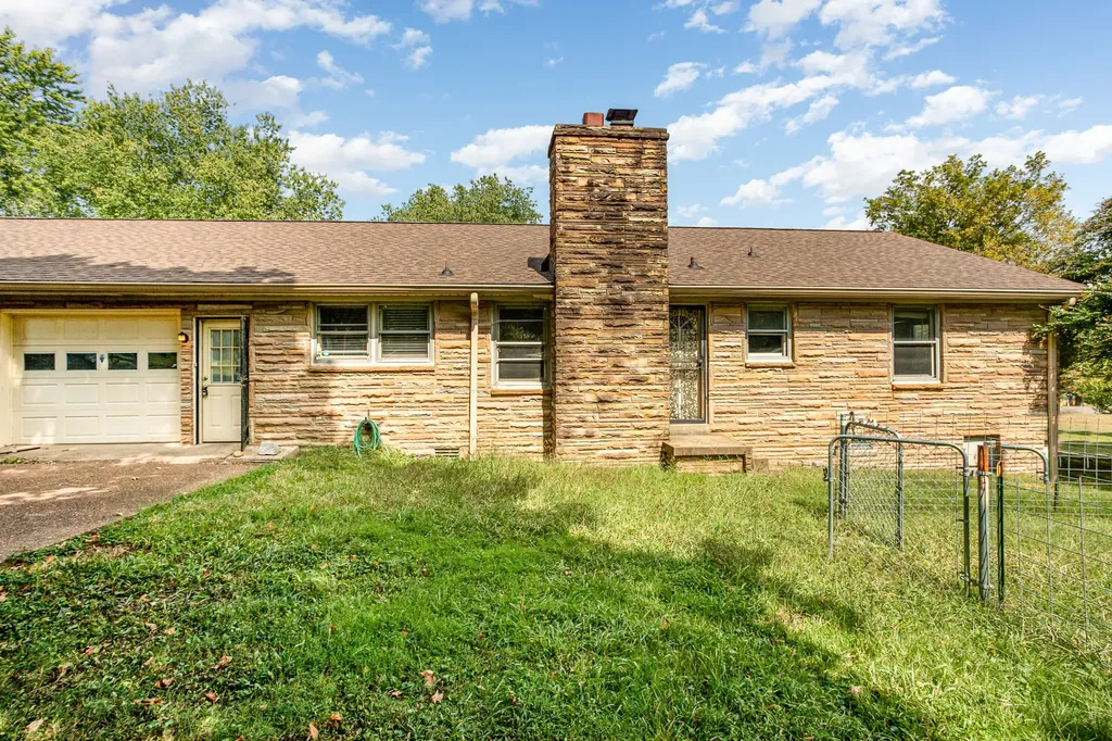 2610 Carter Avenue Nashville TN 37206