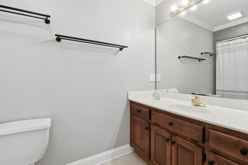120 Jennings Circle Tullahoma TN 37388