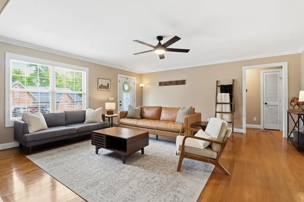120 Jennings Circle Tullahoma TN 37388